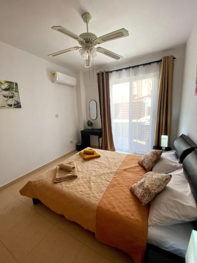 Cozy Poolside Apartment Πάφος Εξωτερικό φωτογραφία