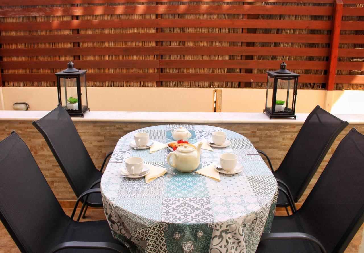 Cozy Poolside Apartment Πάφος Εξωτερικό φωτογραφία